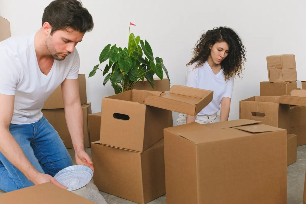 Boxes packed for a move, next to the section on migrating an account between servers.