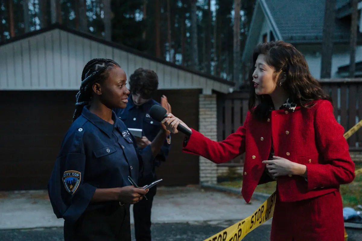 A reporter takes notes during an interview, illustrating how public relations works through journalists rather than direct replies.